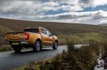 Nissan NP300 Navara Double Cab 2016 года (UK)